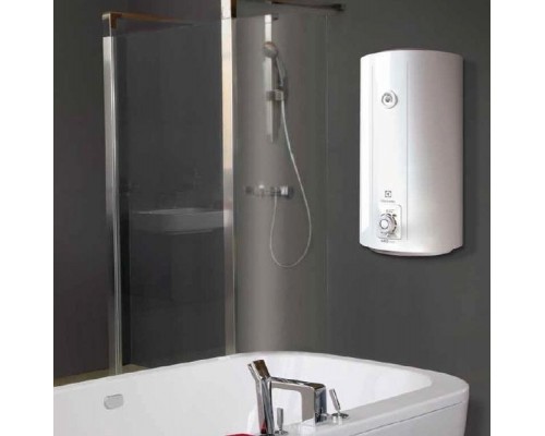 Бойлер Electrolux EWH 100 AXIOmatic